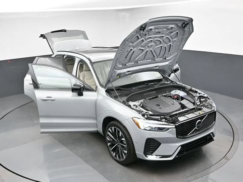 New 2026 Volvo XC60 B5 Ultra w/ Protection Package Premier AWD/4WD image 51