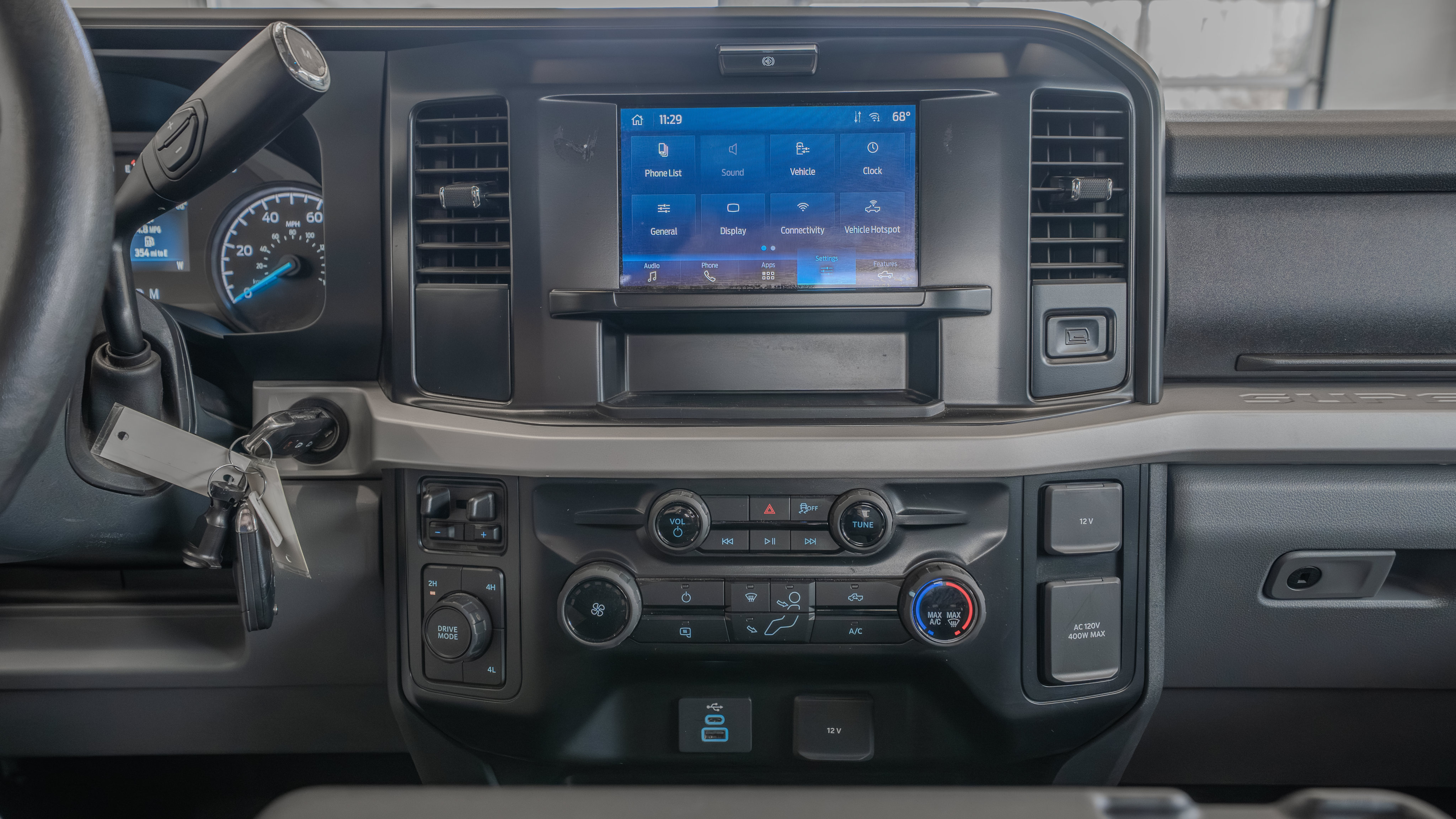 Used 2025 Ford F250 XLT AWD/4WD image 20