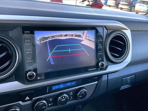 Used 2022 Toyota Tacoma SR5 AWD/4WD image 20