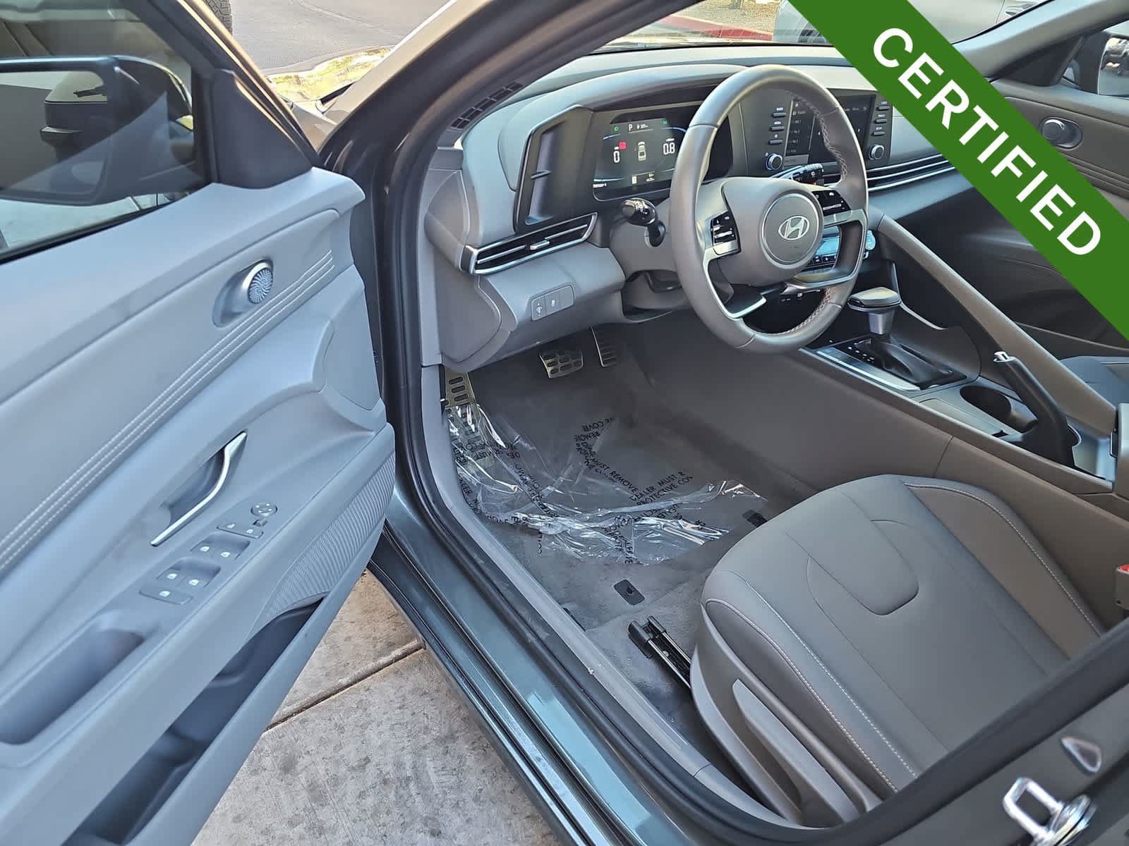 Certified 2025 Hyundai Elantra Sport FWD image 10