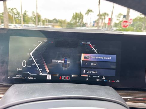 Certified 2025 BMW X6 xDrive40i image 31