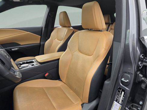 Certified 2024 Lexus RX 350 Premium Plus image 12