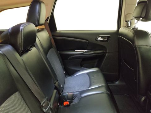 Used 2017 Dodge Journey Crossroad AWD/4WD image 19