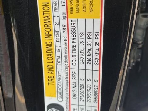 Used 2021 GMC Sierra 1500 SLT image 43