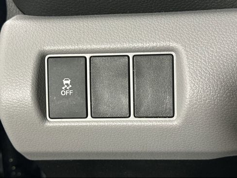 Used 2023 Honda Pilot LX image 22