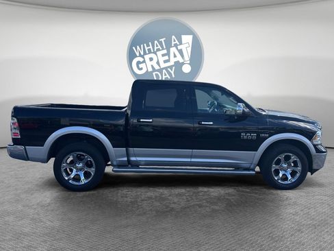 Used 2014 RAM 1500 Laramie w/ Trailer Tow Group AWD/4WD image 2