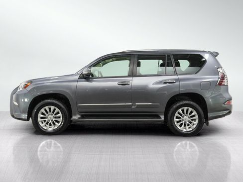 Used 2018 Lexus GX 460 Premium w/ Premium Package AWD/4WD image 2