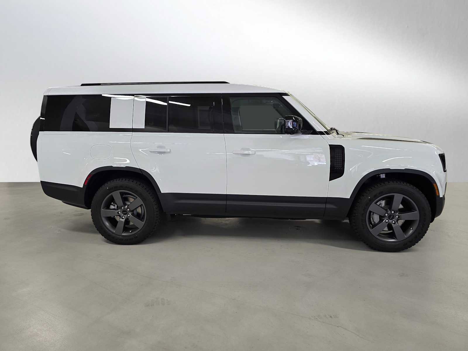 New 2026 Land Rover Defender 130 S AWD/4WD image 6