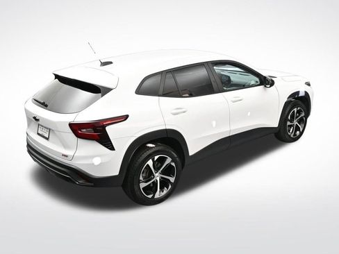 Used 2024 Chevrolet Trax RS image 20