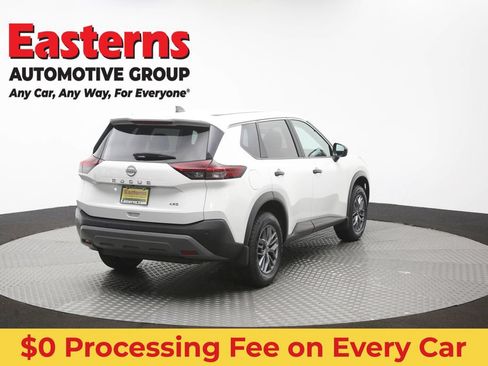 Used 2023 Nissan Rogue S AWD/4WD image 40