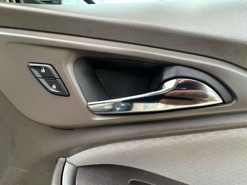 Used 2024 Chevrolet Malibu LS FWD image 28