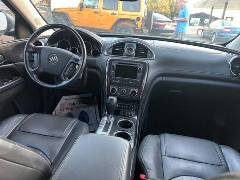 Used 2017 Buick Enclave Leather image 13