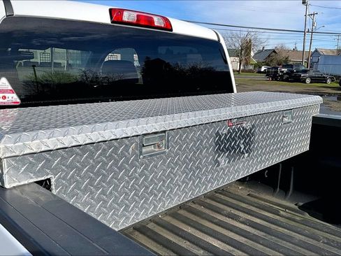 Used 2015 Chevrolet Silverado 1500 LT image 37