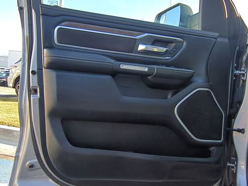 Used 2020 RAM 1500 Laramie w/ Off Road Group image 14