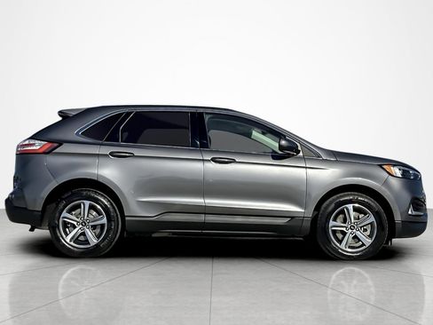 Used 2024 Ford Edge SEL w/ Convenience Package image 6