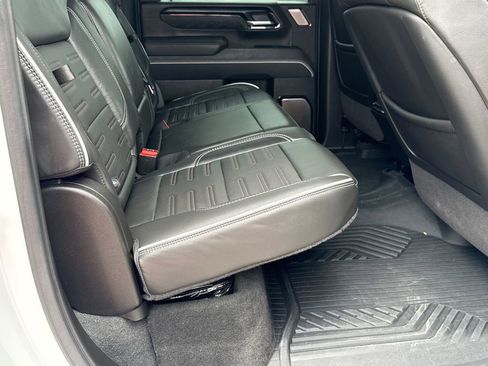 Certified 2024 GMC Sierra 2500 AT4X w/ AT4X AEV Edition image 15