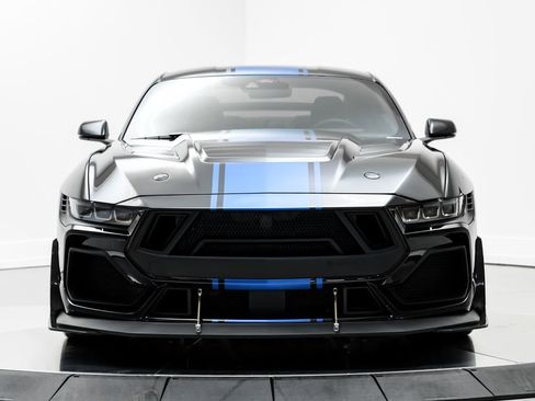 Used 2024 Ford Mustang GT Premium w/ GT Performance Package RWD image 2