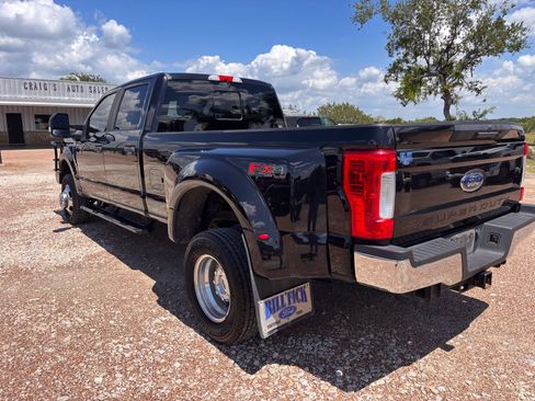Used 2019 Ford F350 XL w/ STX Appearance Package AWD/4WD image 3
