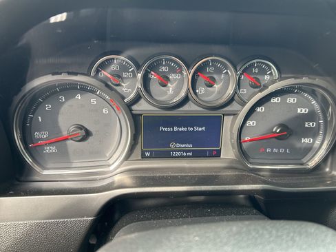 Used 2019 Chevrolet Silverado 1500 LT w/ All-Star Edition image 12