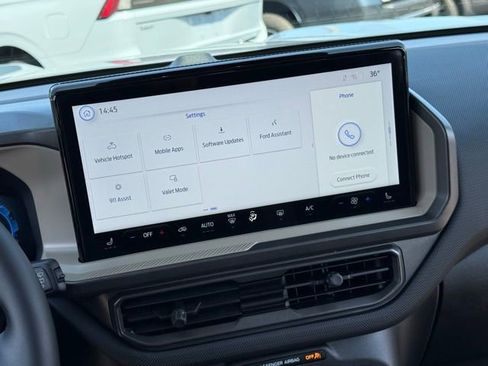 Used 2025 Ford Bronco Sport Big Bend w/ Convenience Package image 19