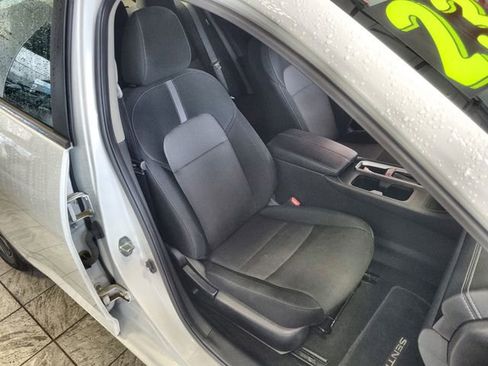Used 2023 Nissan Sentra SV FWD image 24