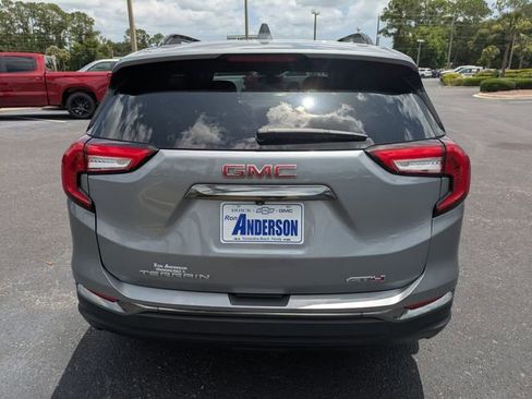 Used 2023 GMC Terrain AT4 image 4
