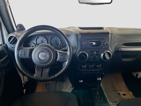 Used 2014 Jeep Wrangler Sport w/ Quick Order Package 24S AWD/4WD image 19