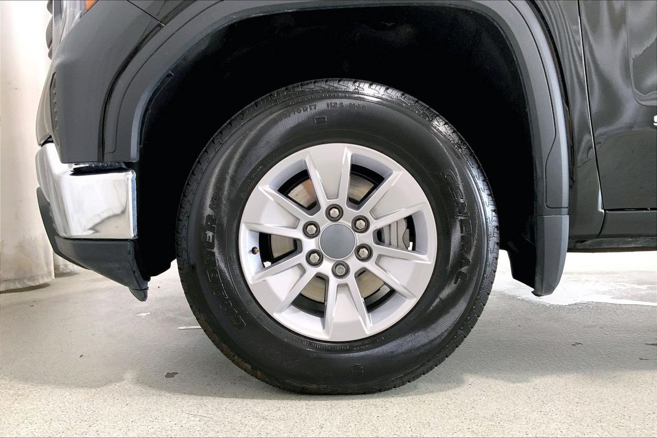 Used 2026 GMC Sierra 1500 Pro w/ Pro Value Package RWD image 8