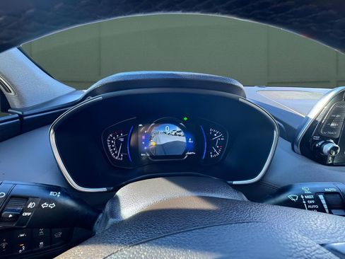 Used 2020 Hyundai Santa Fe Limited image 9