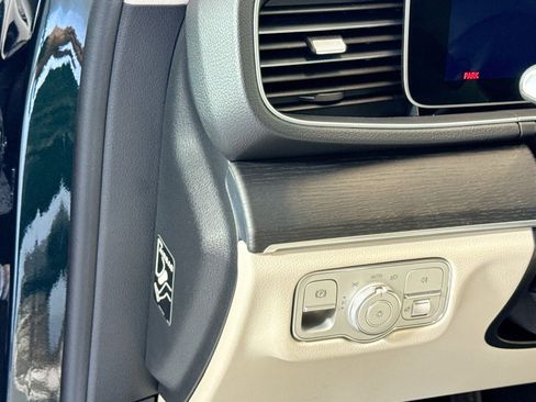 Certified 2023 Mercedes-Benz GLE 350 4MATIC image 10