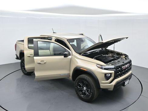 Used 2023 GMC Canyon Elevation image 36