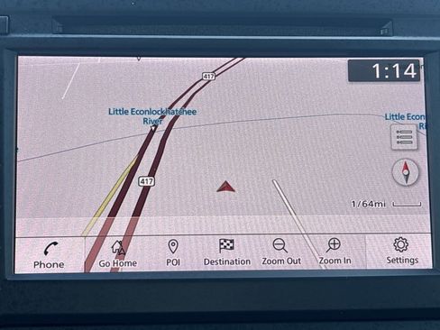 Used 2019 Nissan Titan SV w/ SV Convenience Package image 22