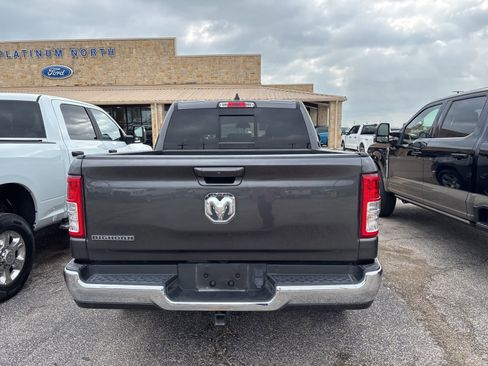 Used 2022 RAM 1500 Big Horn RWD image 3