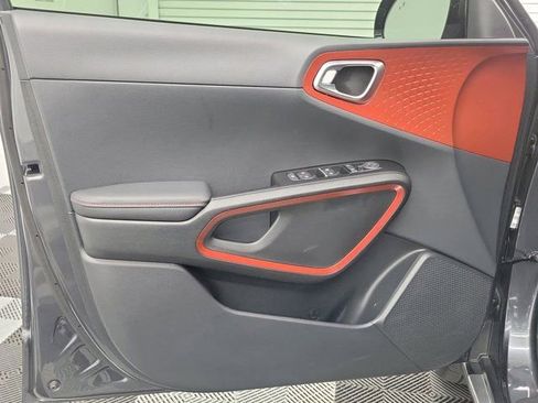 Used 2024 Kia Soul GT-Line FWD image 18