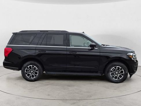Certified 2024 Ford Expedition XLT AWD/4WD image 4