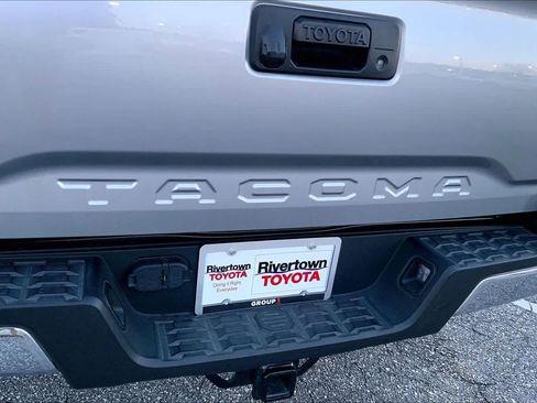 Used 2021 Toyota Tacoma SR5 image 29