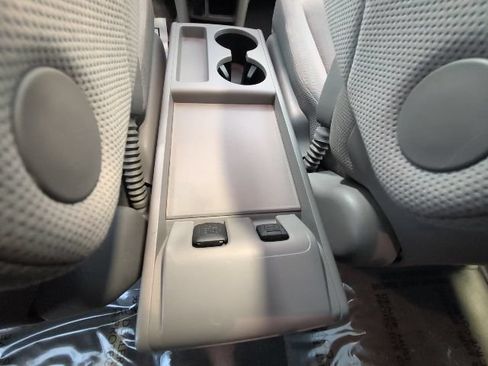 Used 2009 Honda CR-V EX image 27