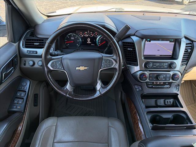 Used 2018 Chevrolet Suburban Premier AWD/4WD image 17