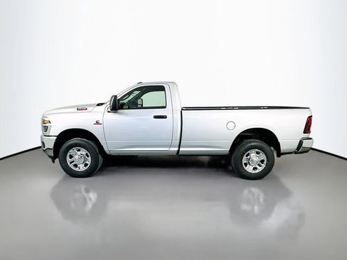 New 2026 RAM 3500 Tradesman AWD/4WD image 4