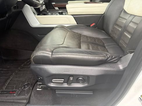 Used 2022 Toyota Tundra Capstone AWD/4WD image 20