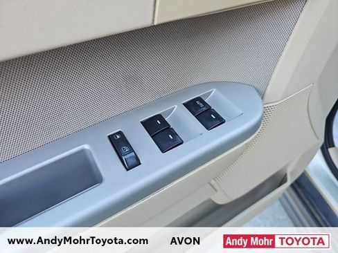 Used 2012 Ford Escape XLT image 11