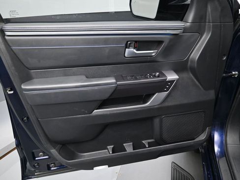 Certified 2023 Toyota Sequoia Platinum AWD/4WD image 11