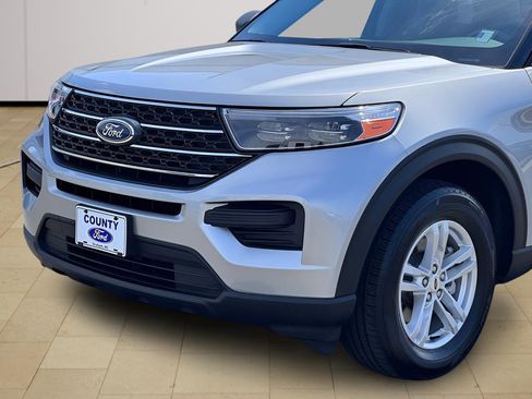 Used 2023 Ford Explorer XLT w/ Class IV Trailer Tow Package AWD/4WD image 37