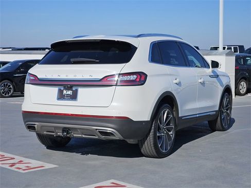 Certified 2022 Lincoln Nautilus Reserve w/ Equipment Group 202A image 7