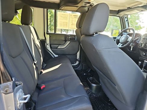 Used 2016 Jeep Wrangler Unlimited Sport w/ Quick Order Package 24S AWD/4WD image 16