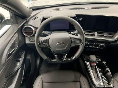 New 2026 Chevrolet Trax RS image 11