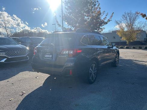 Used 2019 Subaru Outback 2.5i Limited image 7