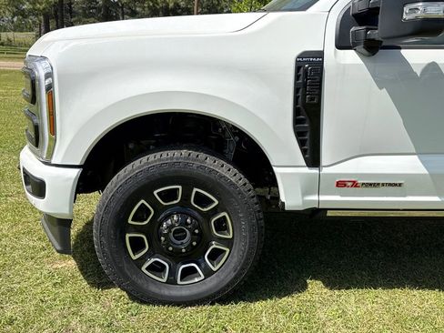 New 2026 Ford F250 Platinum AWD/4WD image 57