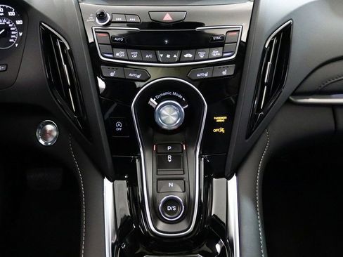 Certified 2024 Acura RDX w/ Technology Package image 23