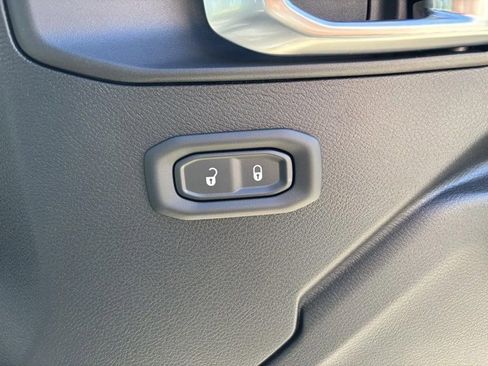 New 2026 Jeep Wrangler Unlimited Sport AWD/4WD image 29